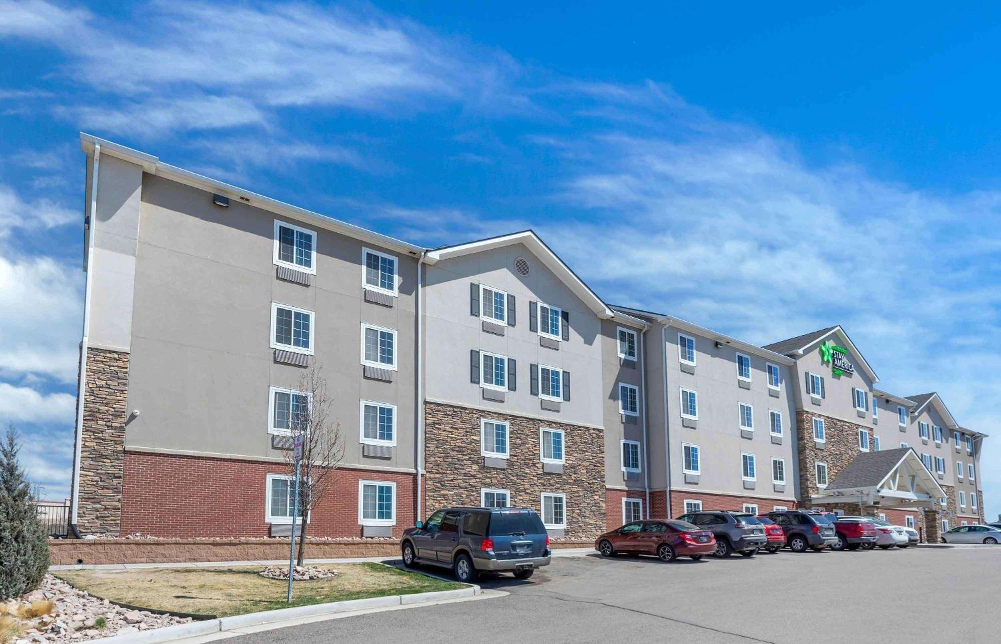 Extended Stay America Suites - Denver - Airport Aurora Bagian luar foto
